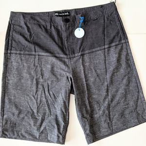 New! Men's Travis Mathew performance shorts